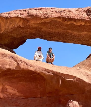 red-arch-white-desert-wadi-rum